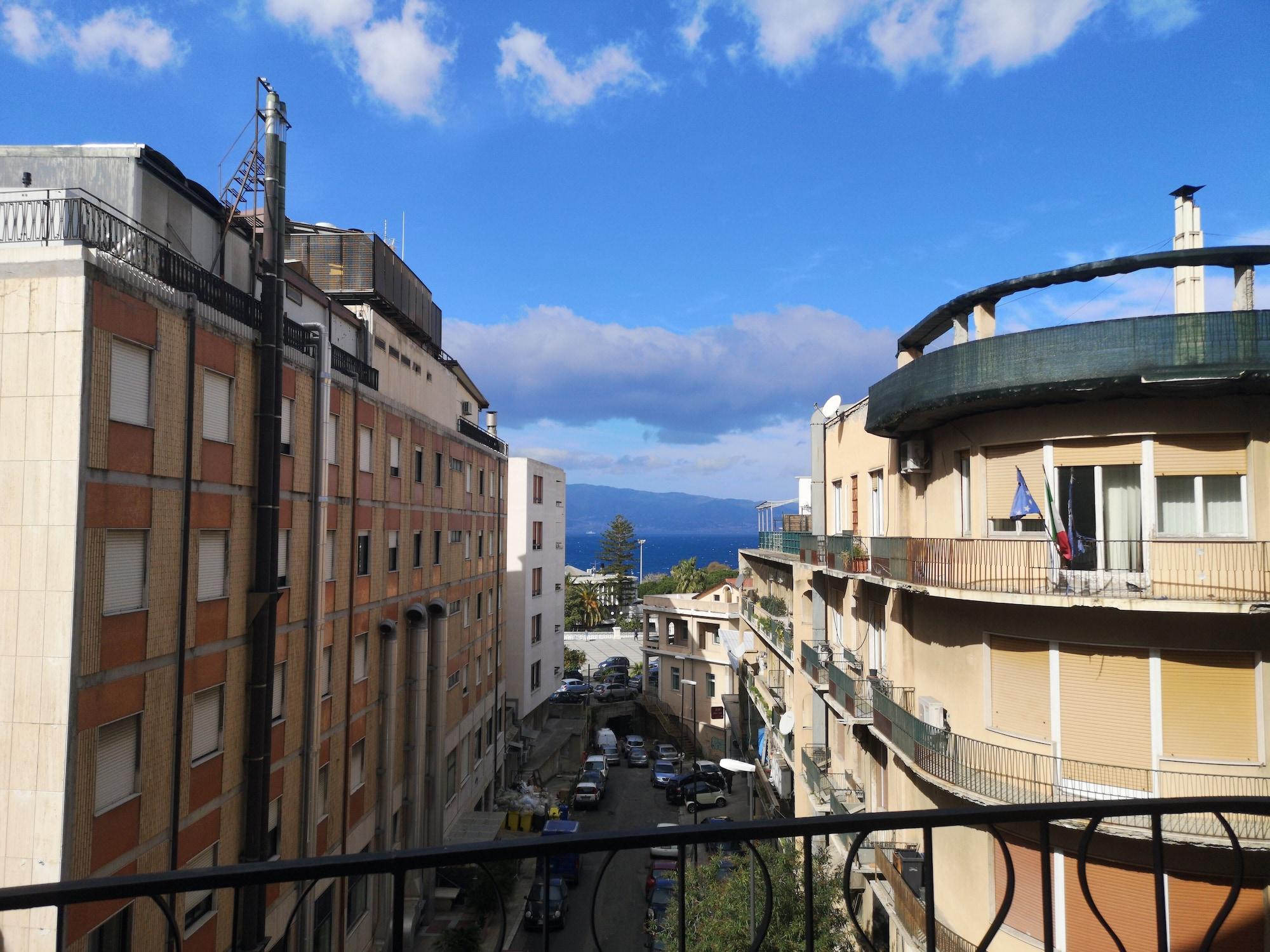 Hotel Palace Masoanri'S Reggio Calabria Exterior foto