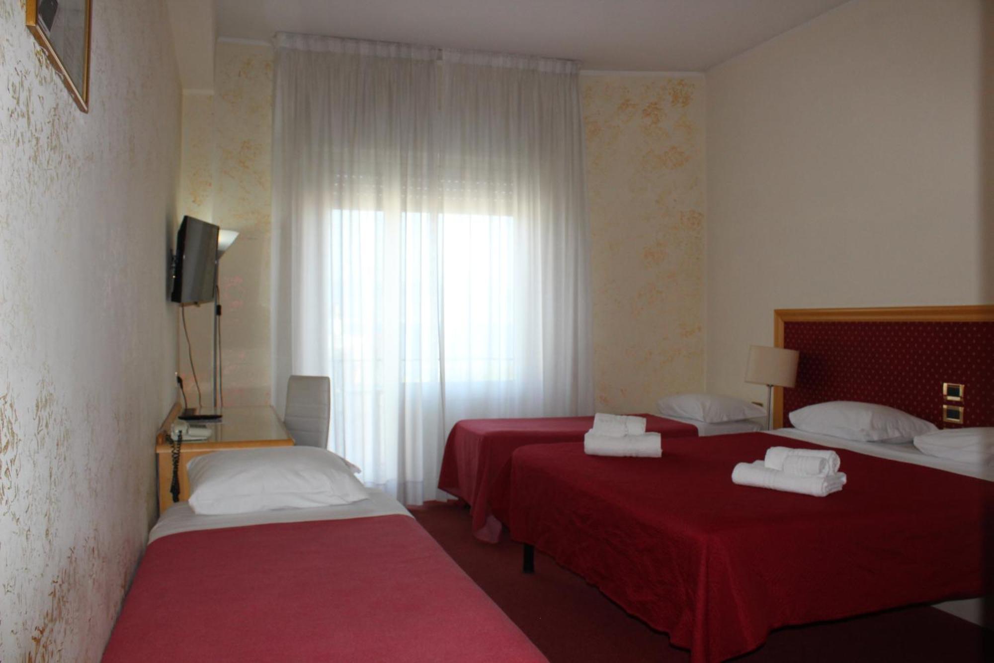 Hotel Palace Masoanri'S Reggio Calabria Exterior foto